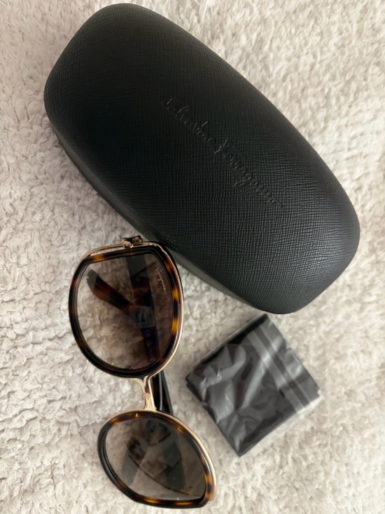 Salvatore Ferragamo Tortoiseshell Sunglasses main image 4